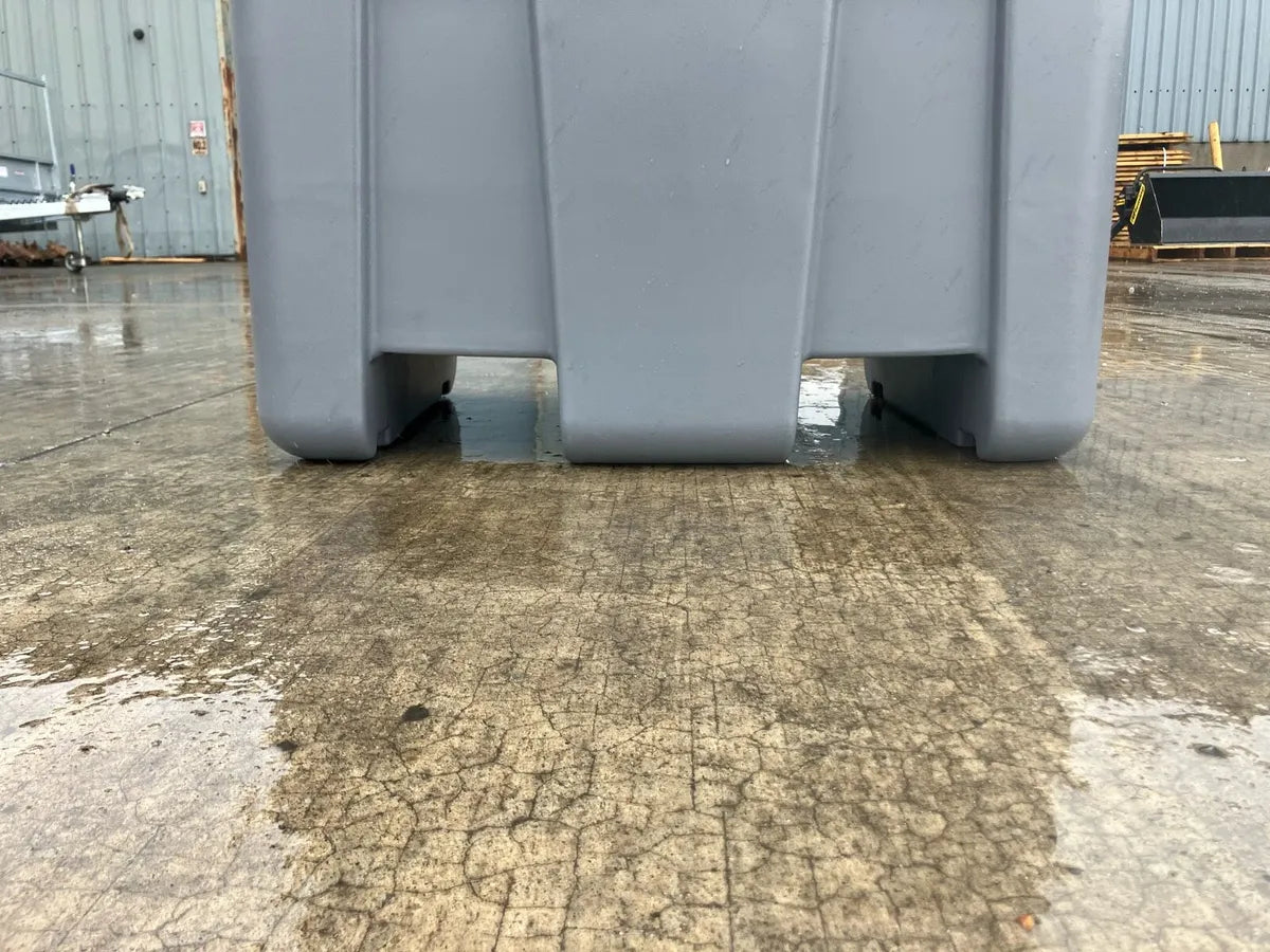 200L Fuel Bowser (Narrow)