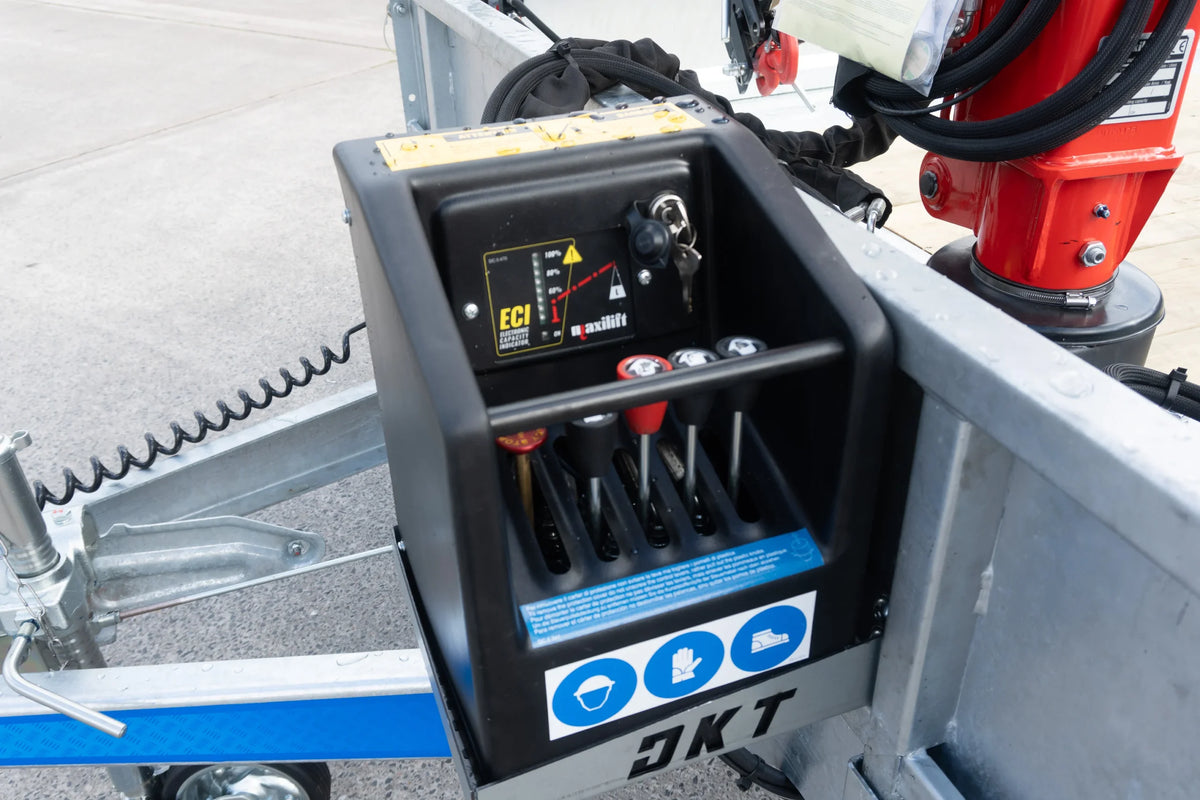 Dale Kane flatbed trailer fitted with crane controls